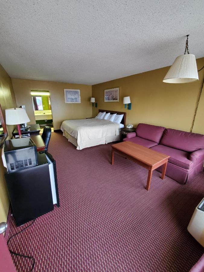 Gray Plaza Motel West Frankfort Екстер'єр фото